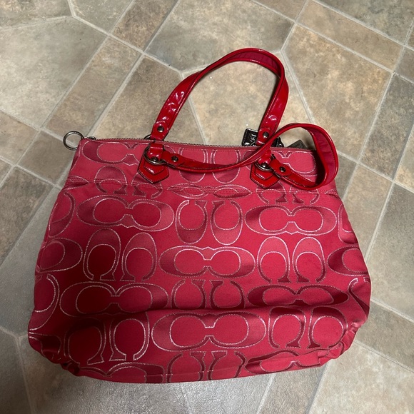 Coach coral tote - Picture 3 of 7